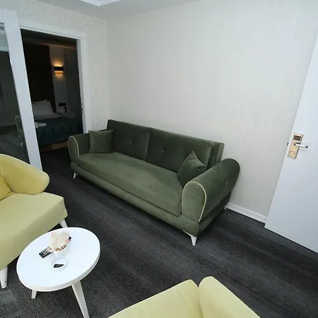 Grand Silay 호텔 2*