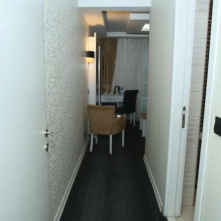 호텔 Grand Silay 2*