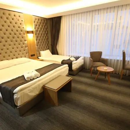 Grand Silay 2*