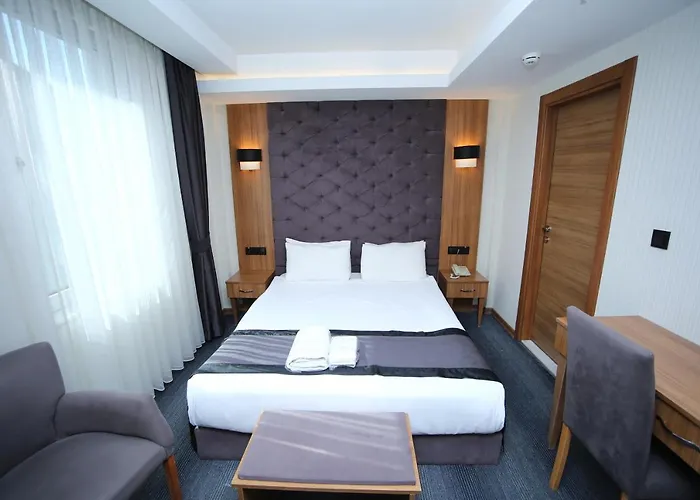 Hotell Grand Silay 2*