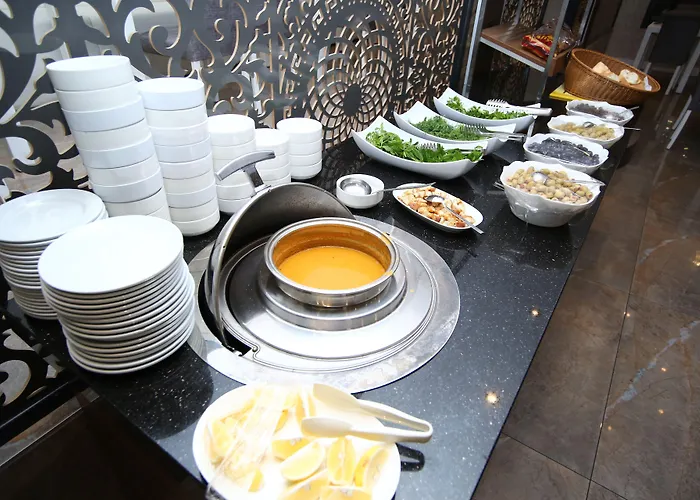 Grand Silay Hotell 2*