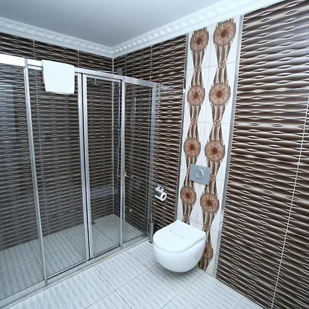 Grand Silay ホテル 2*