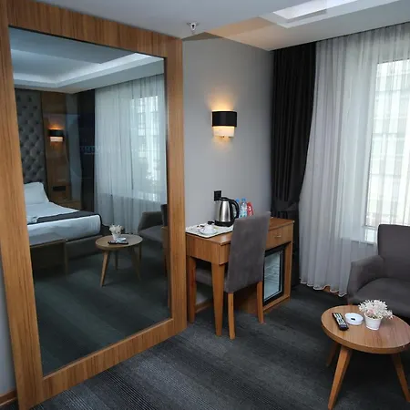 ホテル Grand Silay アンカラ