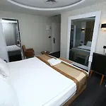 Grand Silay