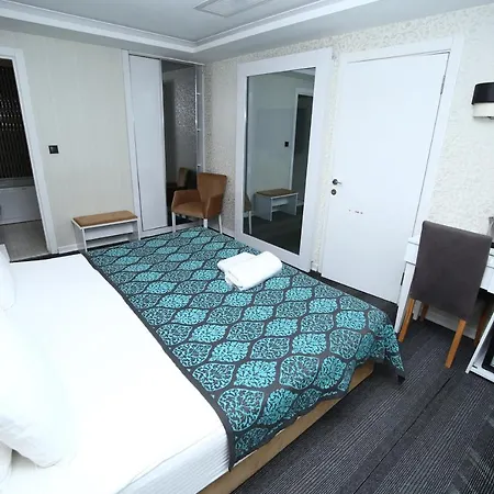 Grand Silay 2*